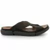 Clarks Mules Trisand Cross Marron -Birkenstock Boutique élégante A043902 1